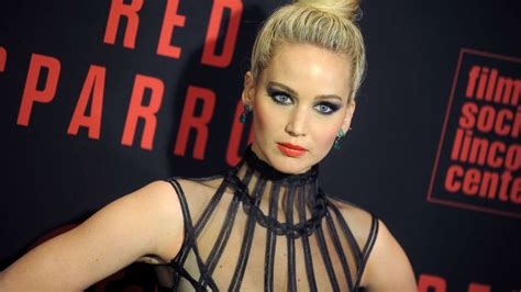 Jun 30, 2023 · Jennifer Lawrence's choice to embrace her natural self on screen is not surprising. She had previously bared it all in Red Sparrow , marking her first full-frontal nude scene. 